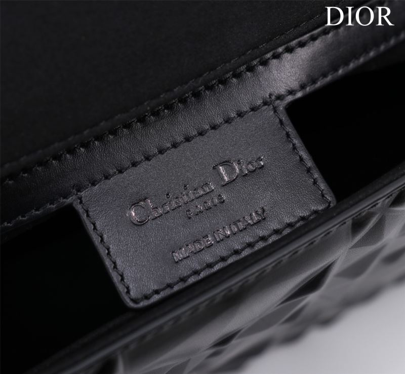 Christian Dior Montaigne Bags